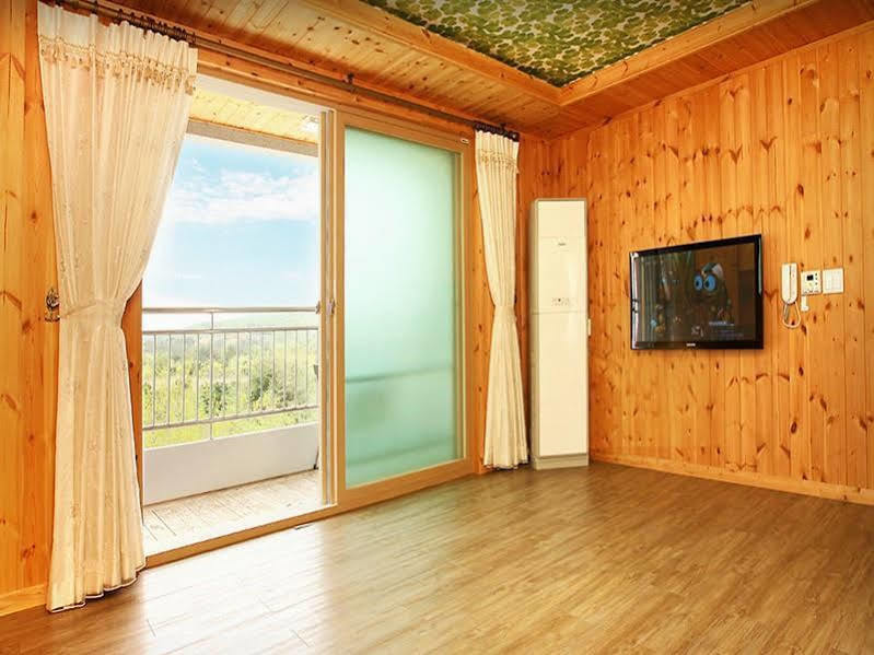 Taehwa Pension Gangneung Exterior photo